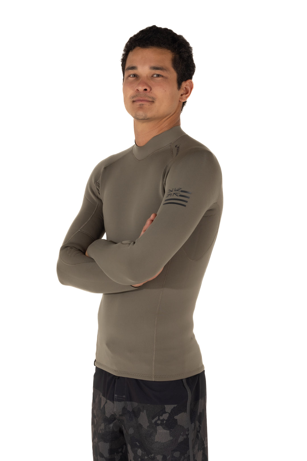 Male model wearing the Waihana Men&