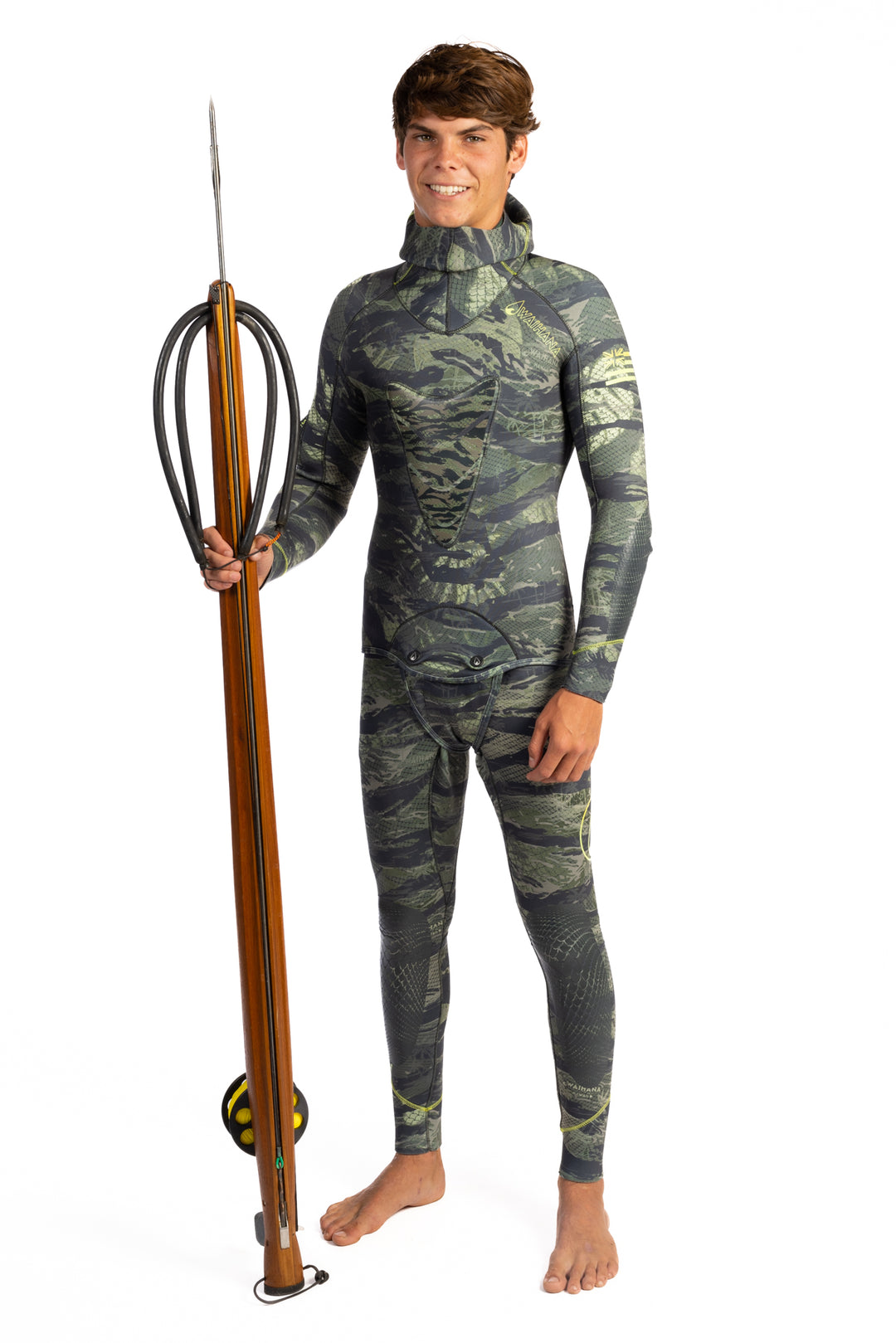 Men's Tropicam 7.5mm spearfishing wetsuit in tropical camo, front view